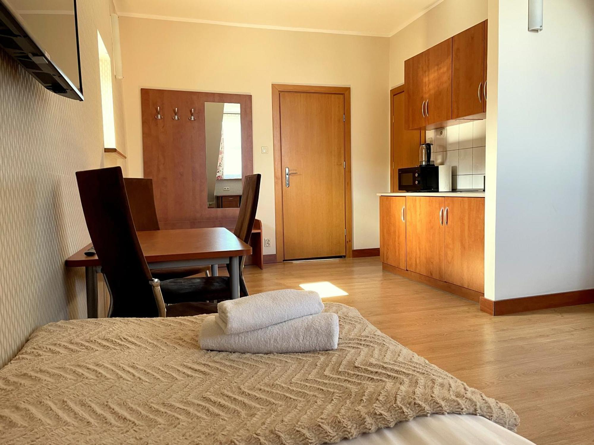 Hl Lebski Apartamenty 莱鲍 外观 照片