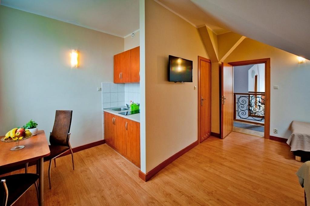 Hl Lebski Apartamenty 莱鲍 客房 照片