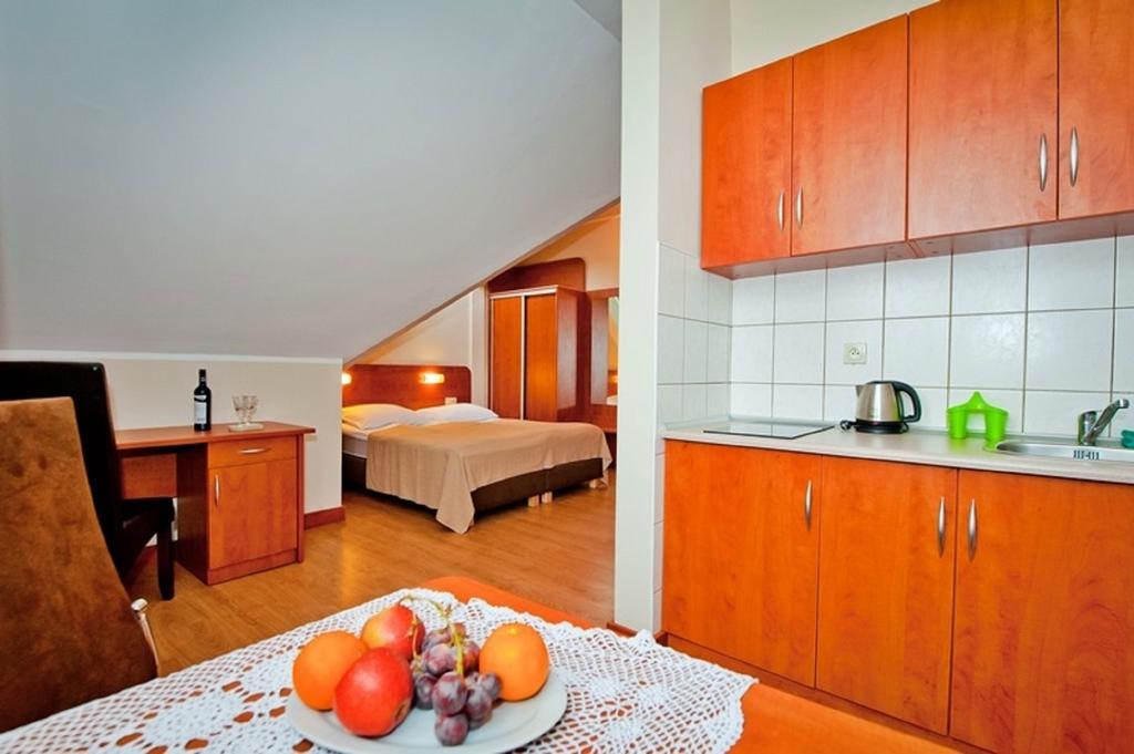 Hl Lebski Apartamenty 莱鲍 客房 照片